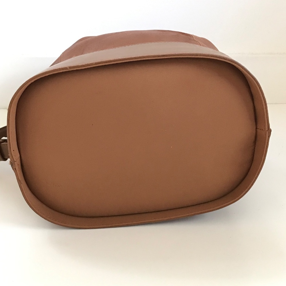 WILSONS Leather Bucket Bag Tan Shoulder Bag - Picture 7 of 16